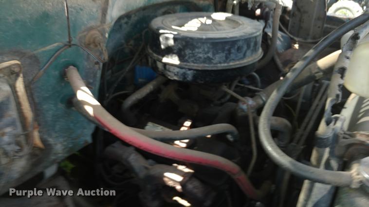 image for item DA5553 1974 Chevrolet C60 grain truck