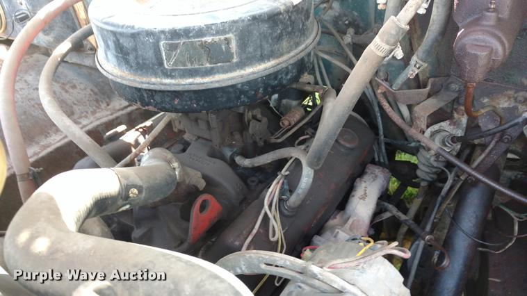 image for item DA5553 1974 Chevrolet C60 grain truck