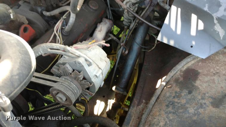 image for item DA5553 1974 Chevrolet C60 grain truck