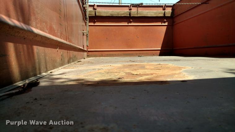 image for item DA5553 1974 Chevrolet C60 grain truck