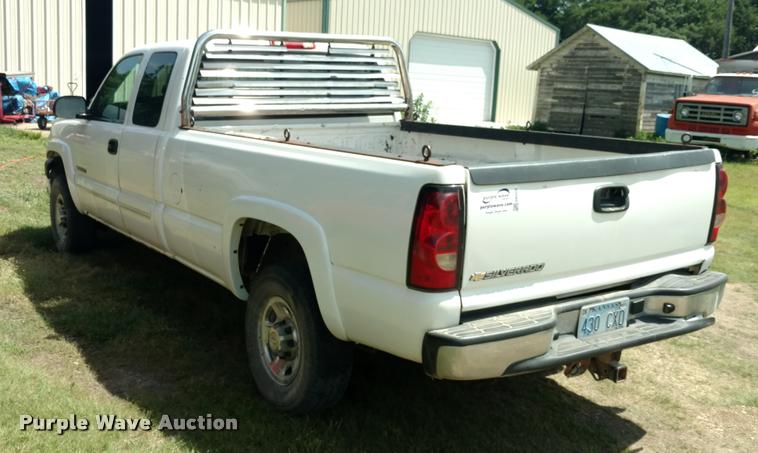 image for item DA5555 2007 Chevrolet Silverado 2500HD Ext. Cab pickup truck