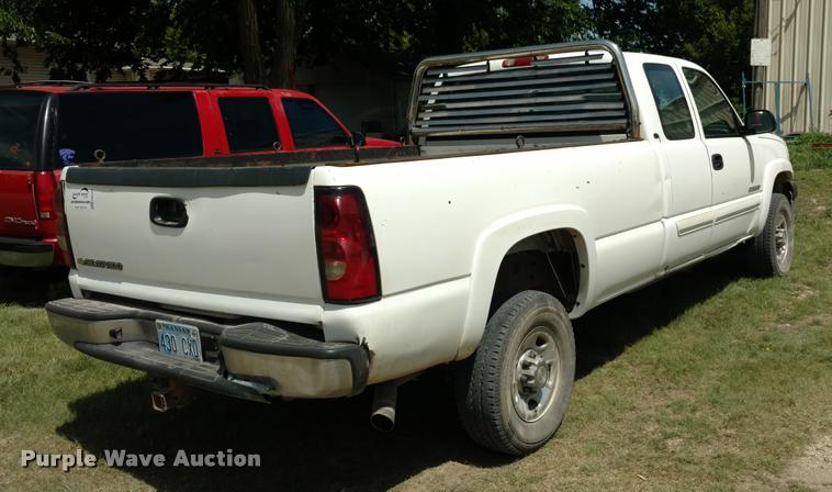 image for item DA5555 2007 Chevrolet Silverado 2500HD Ext. Cab pickup truck