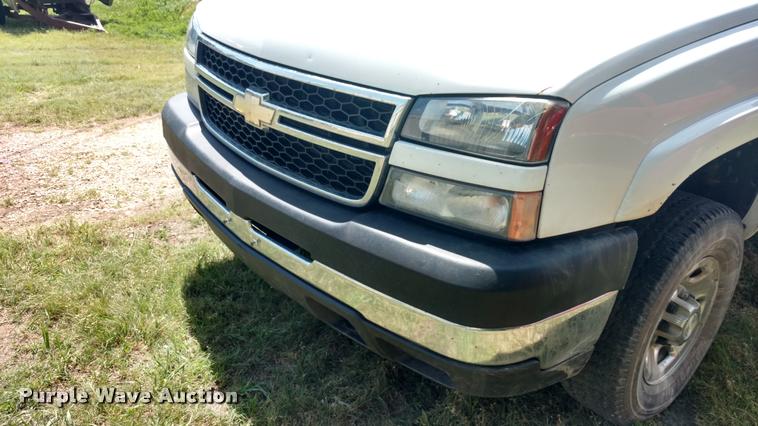 image for item DA5555 2007 Chevrolet Silverado 2500HD Ext. Cab pickup truck