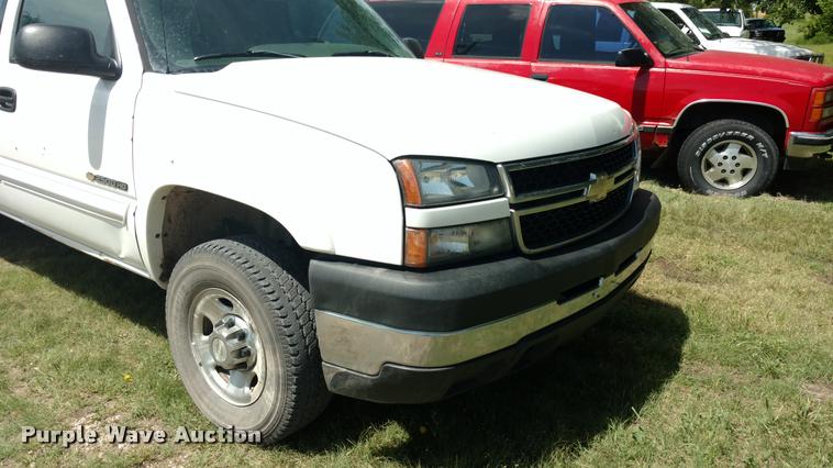 image for item DA5555 2007 Chevrolet Silverado 2500HD Ext. Cab pickup truck