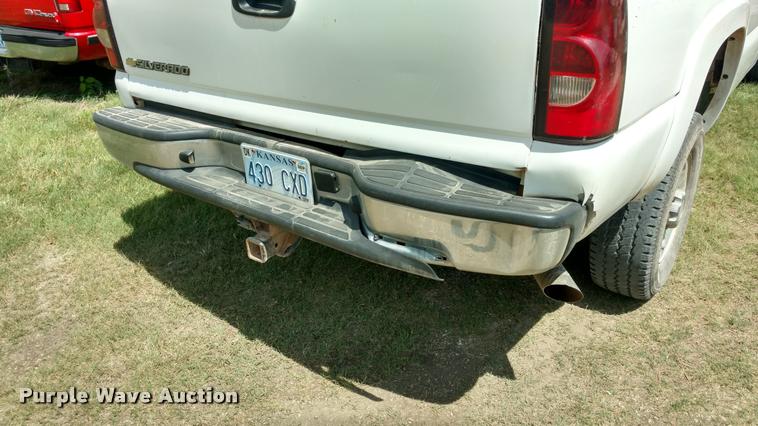 image for item DA5555 2007 Chevrolet Silverado 2500HD Ext. Cab pickup truck