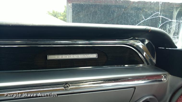 image for item DA5560 1962 Buick Electra 225