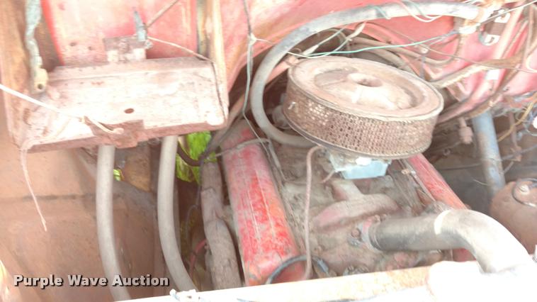 image for item DA5562 1958 Chevrolet Viking 50 grain truck