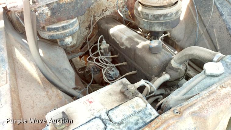 image for item DA5563 1960 Chevrolet Viking grain truck