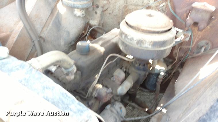 image for item DA5563 1960 Chevrolet Viking grain truck