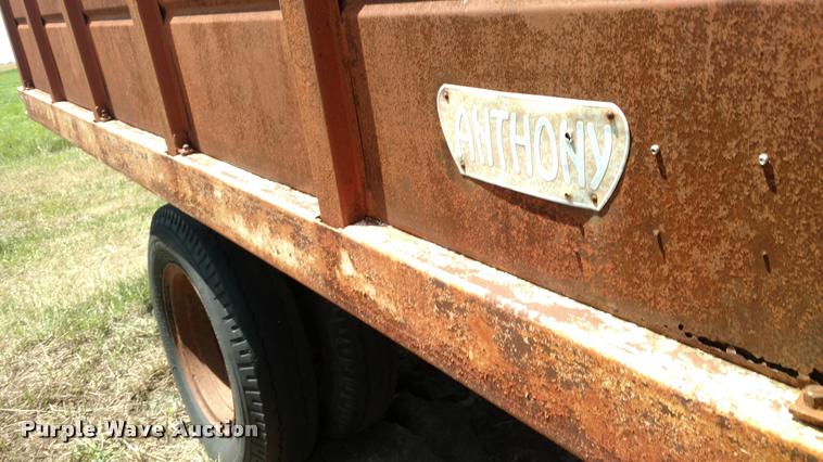 image for item DA5563 1960 Chevrolet Viking grain truck