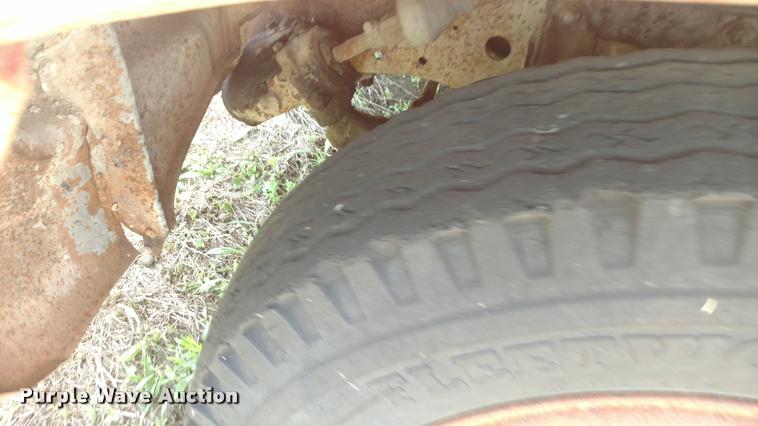 image for item DA5563 1960 Chevrolet Viking grain truck