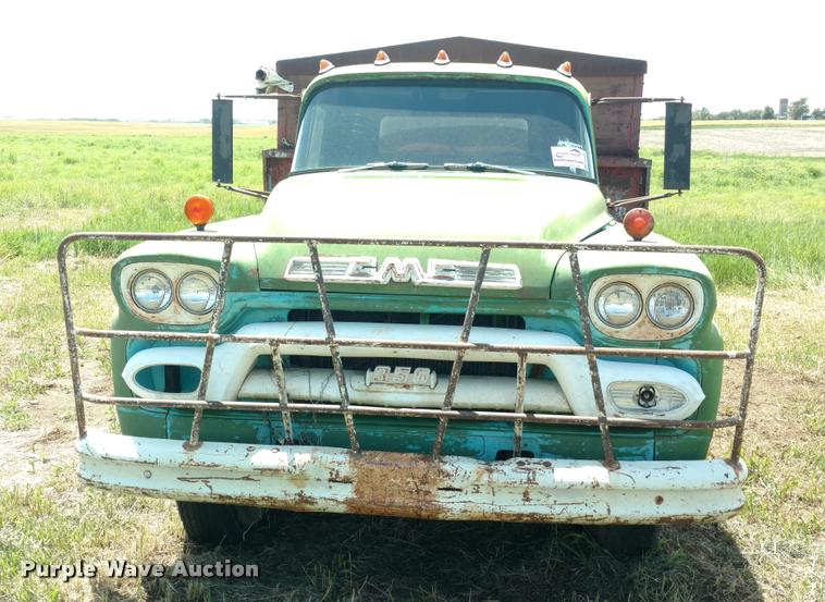 image for item DA5565 1959 GMC 350 grain truck
