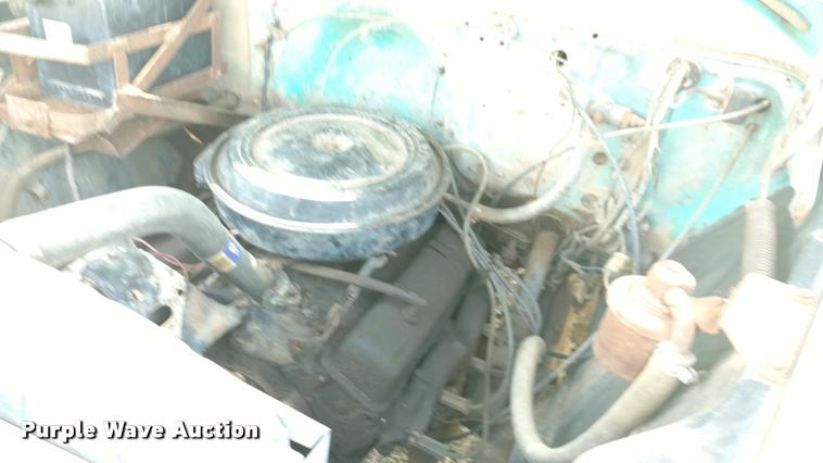 image for item DA5565 1959 GMC 350 grain truck