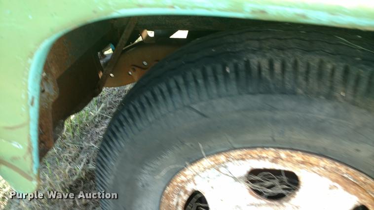 image for item DA5565 1959 GMC 350 grain truck