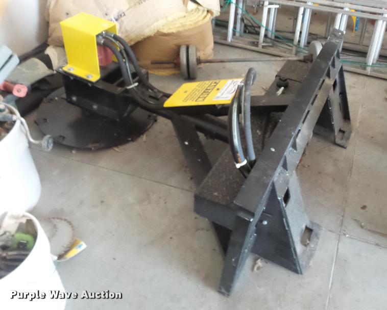 image for item DA5567 Vail skid steer tree saw
