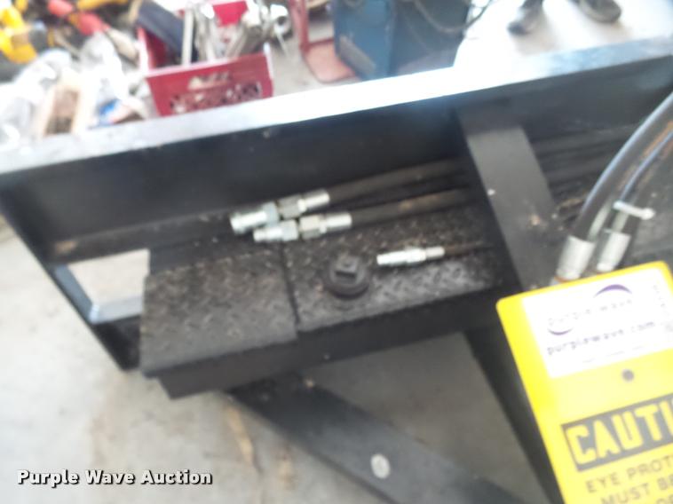 image for item DA5567 Vail skid steer tree saw