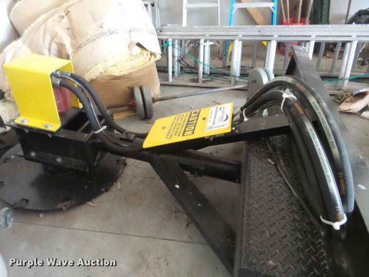 image for item DA5567 Vail skid steer tree saw