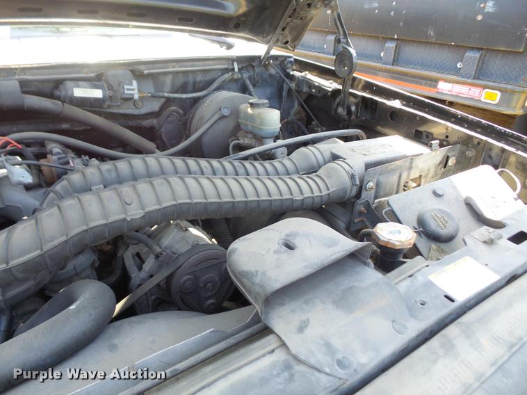 image for item DA6444 1995 Ford F350 Super Duty Crew Cab flatbed pickup truck