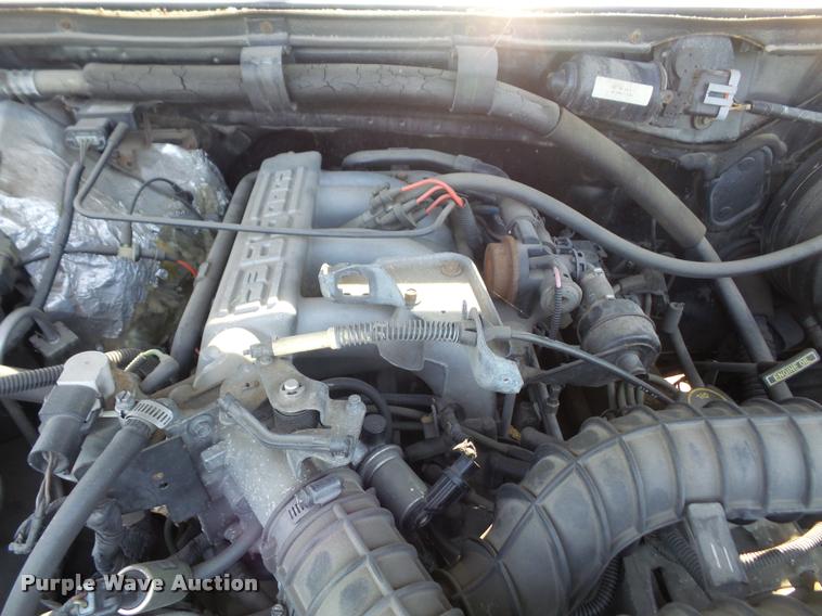 image for item DA6444 1995 Ford F350 Super Duty Crew Cab flatbed pickup truck