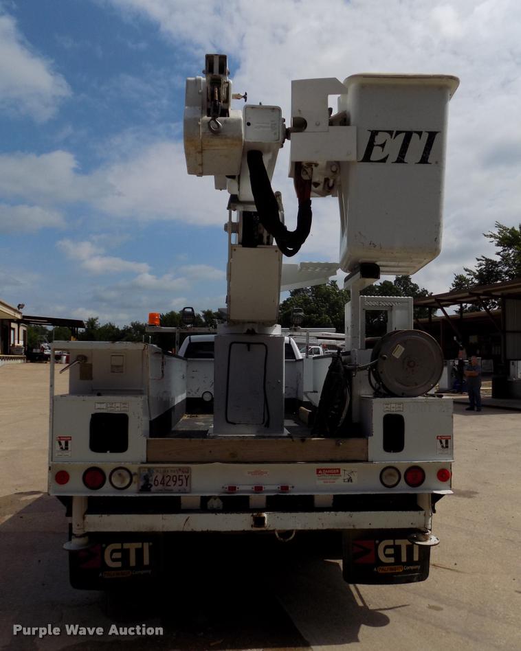 image for item DA6780 2011 Dodge Ram 5500 bucket truck