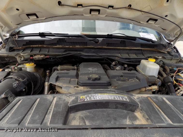 image for item DA6780 2011 Dodge Ram 5500 bucket truck