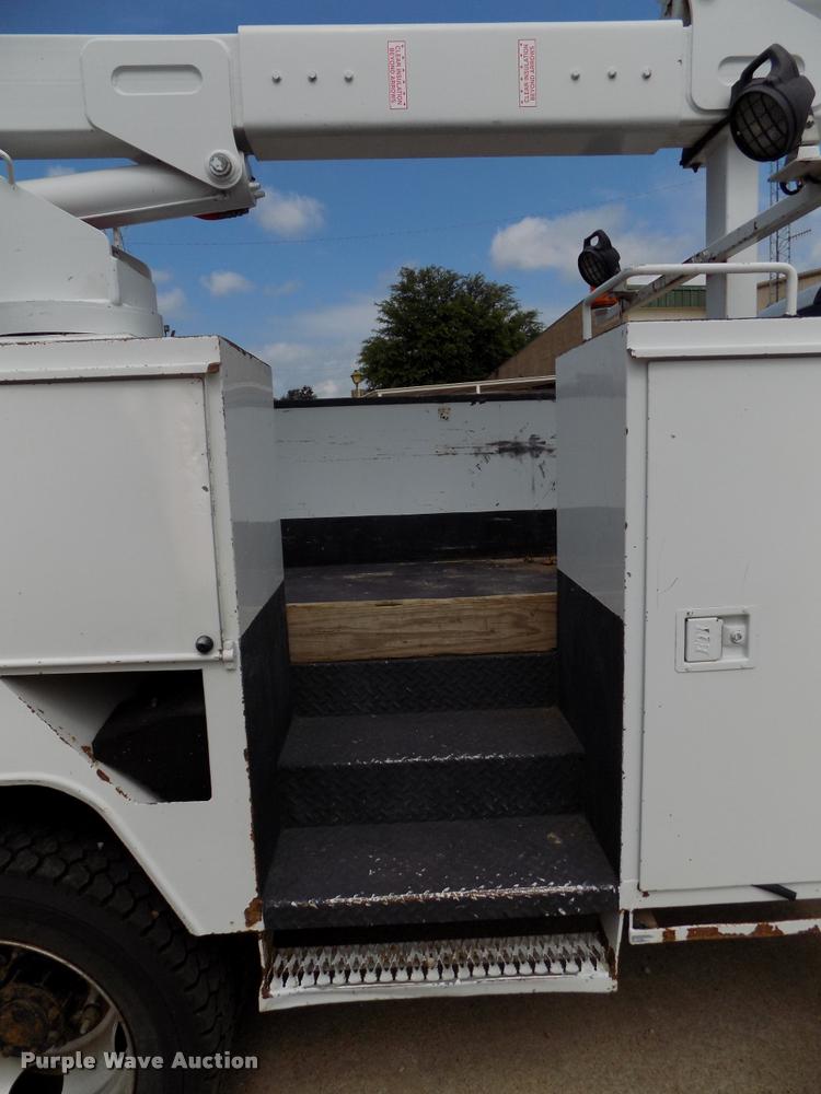 image for item DA6780 2011 Dodge Ram 5500 bucket truck