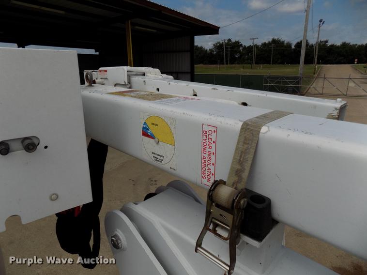 image for item DA6780 2011 Dodge Ram 5500 bucket truck