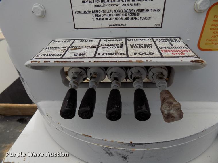 image for item DA6780 2011 Dodge Ram 5500 bucket truck