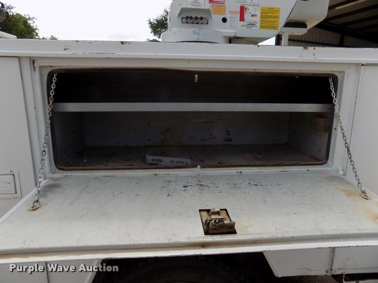 image for item DA6780 2011 Dodge Ram 5500 bucket truck