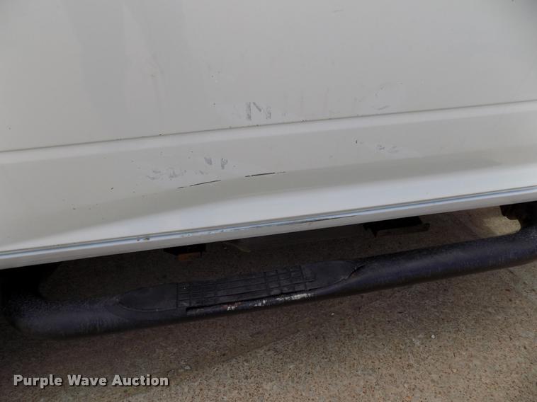 image for item DA6780 2011 Dodge Ram 5500 bucket truck