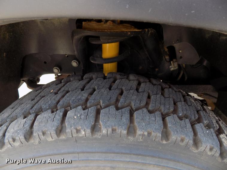 image for item DA6780 2011 Dodge Ram 5500 bucket truck