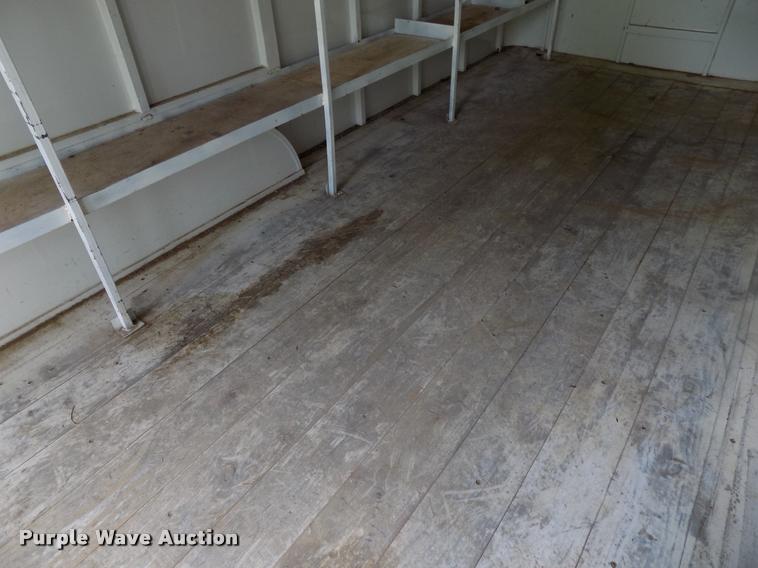 image for item DA6781 2005 W-W enclosed cargo trailer