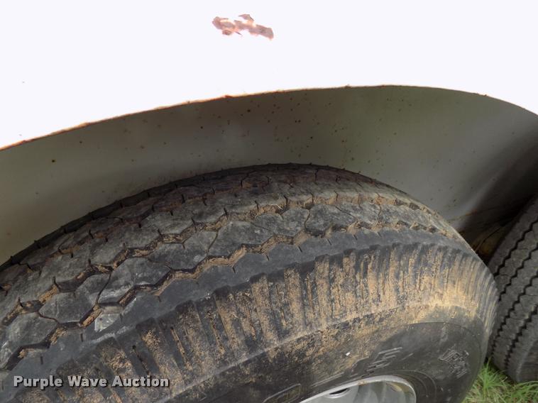 image for item DA6781 2005 W-W enclosed cargo trailer