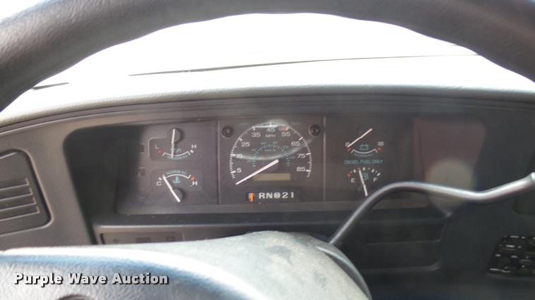 image for item DA7966 1992 Ford Econoline E350 ambulance