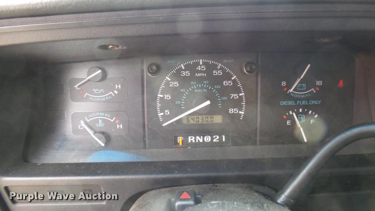 image for item DA7966 1992 Ford Econoline E350 ambulance