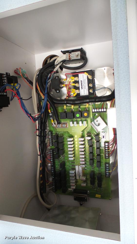 image for item DA7966 1992 Ford Econoline E350 ambulance