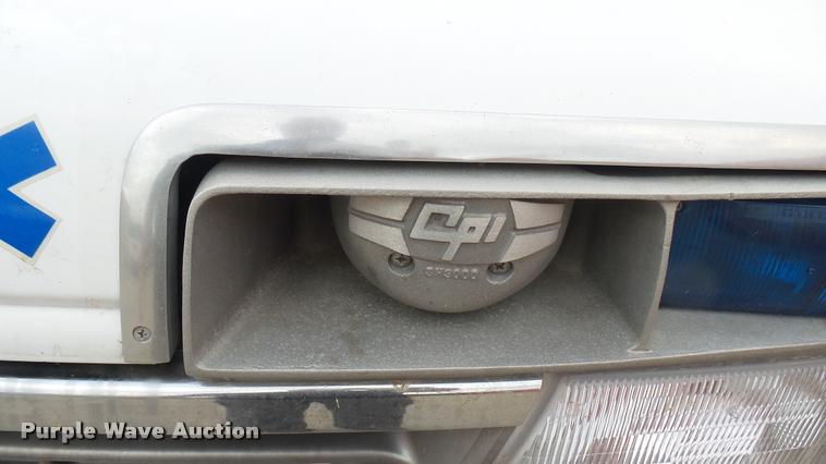 image for item DA7966 1992 Ford Econoline E350 ambulance