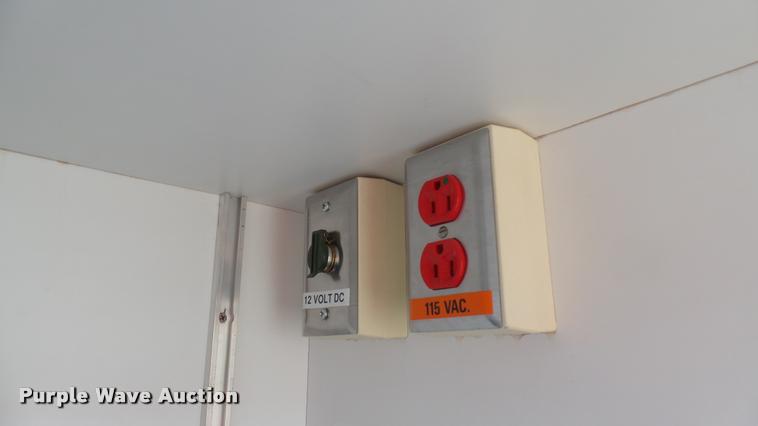 image for item DA7966 1992 Ford Econoline E350 ambulance