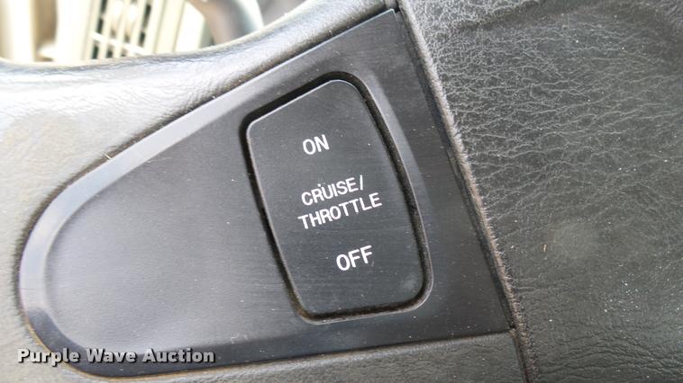 image for item DA7982 2014 International TerraStar truck chassis