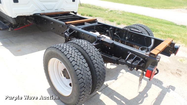 image for item DA7982 2014 International TerraStar truck chassis