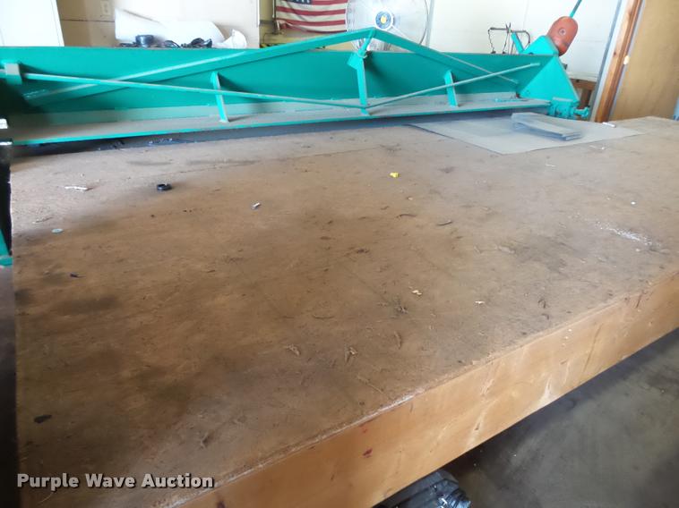 image for item DA9205 Tennsmith HB121 sheet metal brake