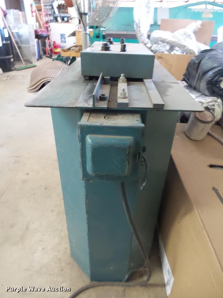 image for item DA9206 Lock former