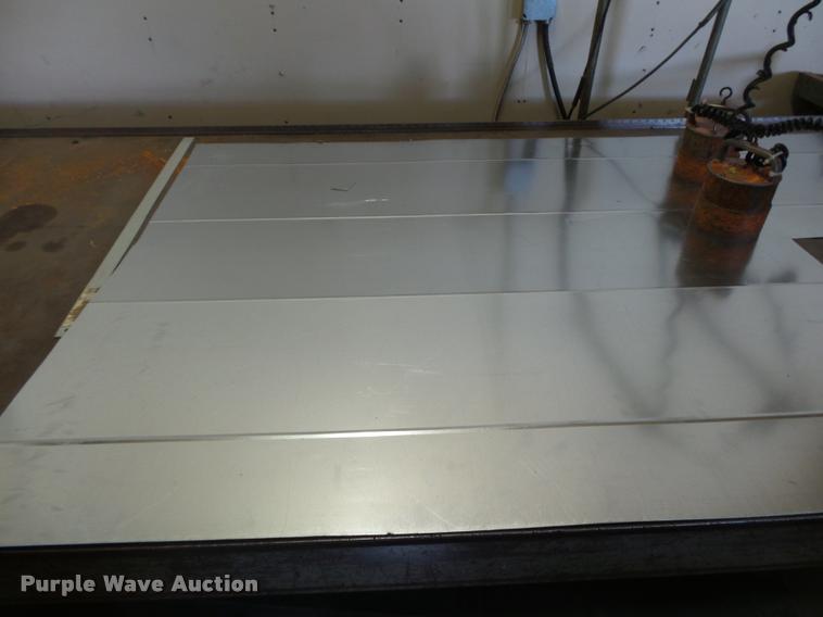 image for item DA9208 Engle slitters table