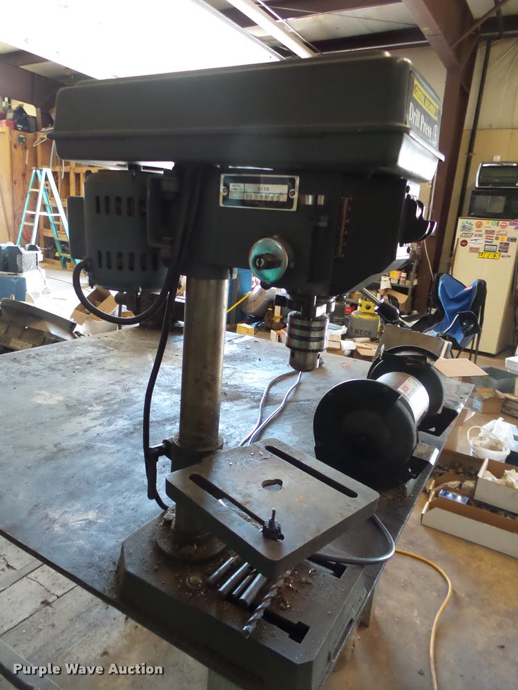 image for item DA9213 Drill press, grinder, vice and table