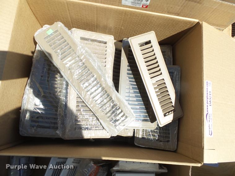 image for item DA9219 Floor and ceiling vents