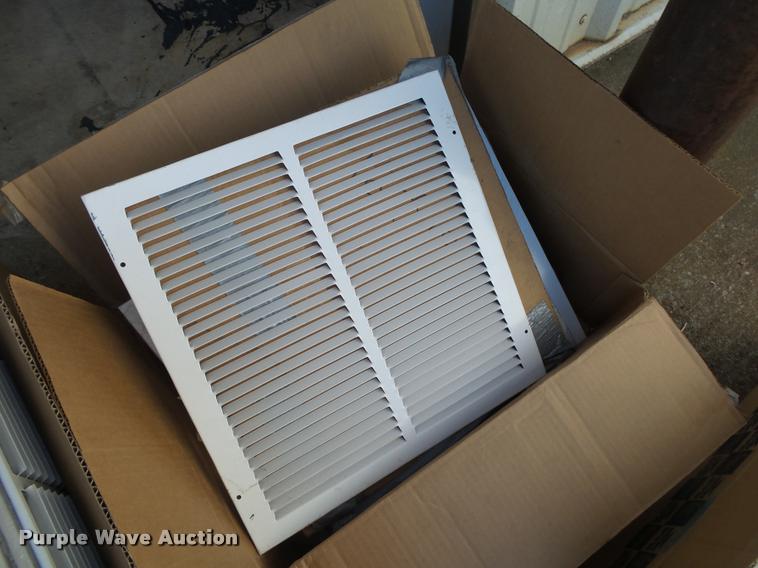 image for item DA9219 Floor and ceiling vents