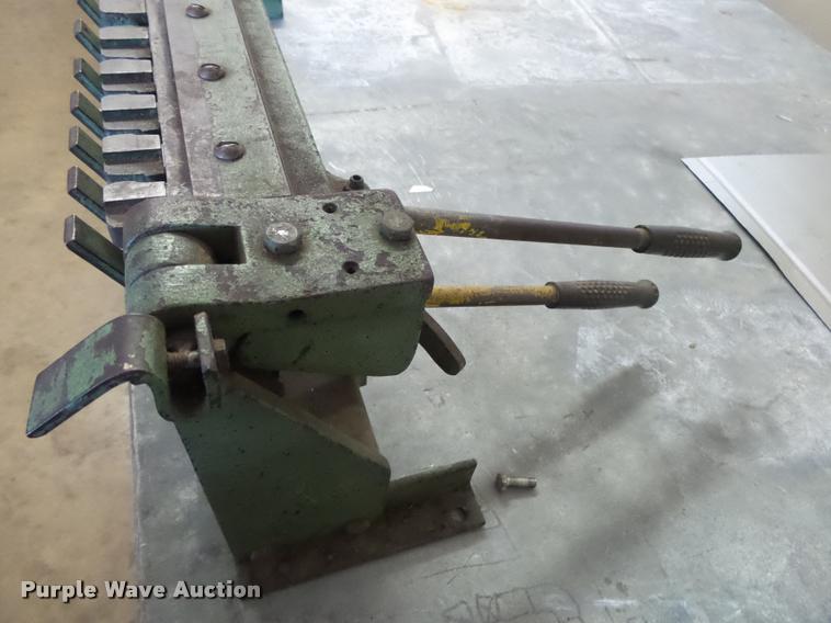 image for item DA9220 Tennsmith CB24 cleat break