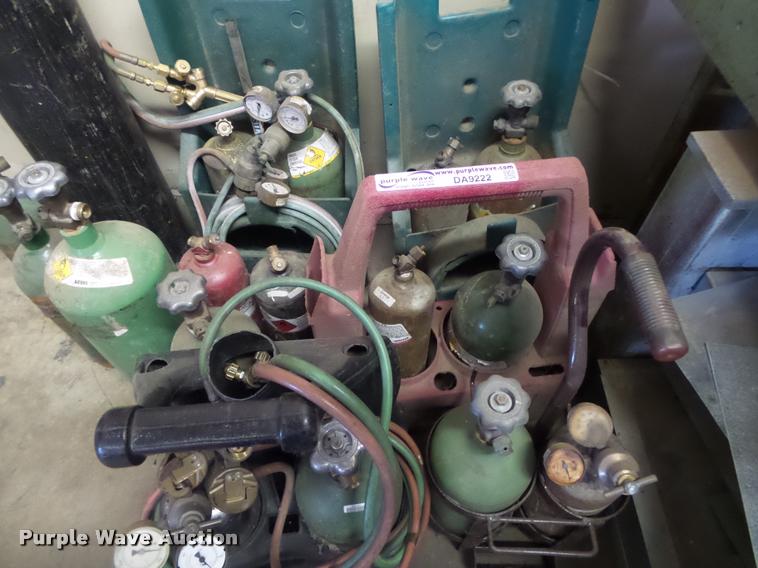 image for item DA9222 (2) torches