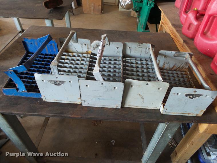 image for item DA9232 (5) nipple trays