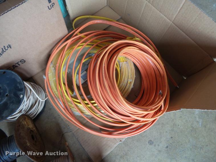 image for item DA9233 Wire